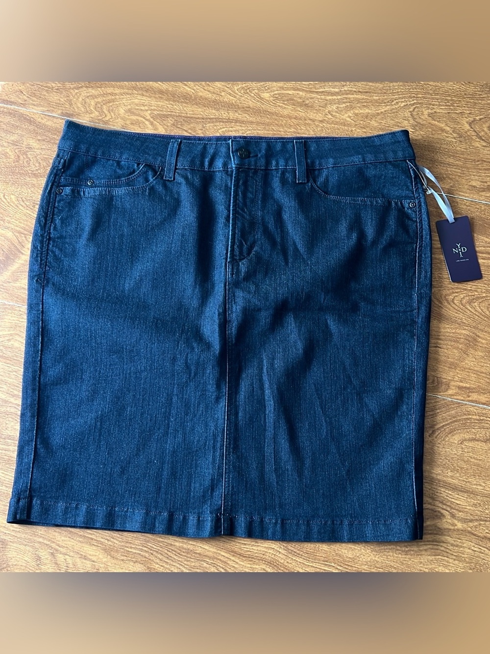 NYDJ Women’s Dark Wash Denim Lift Tuck Technology Denim Mini Skirt Plus Size 18W